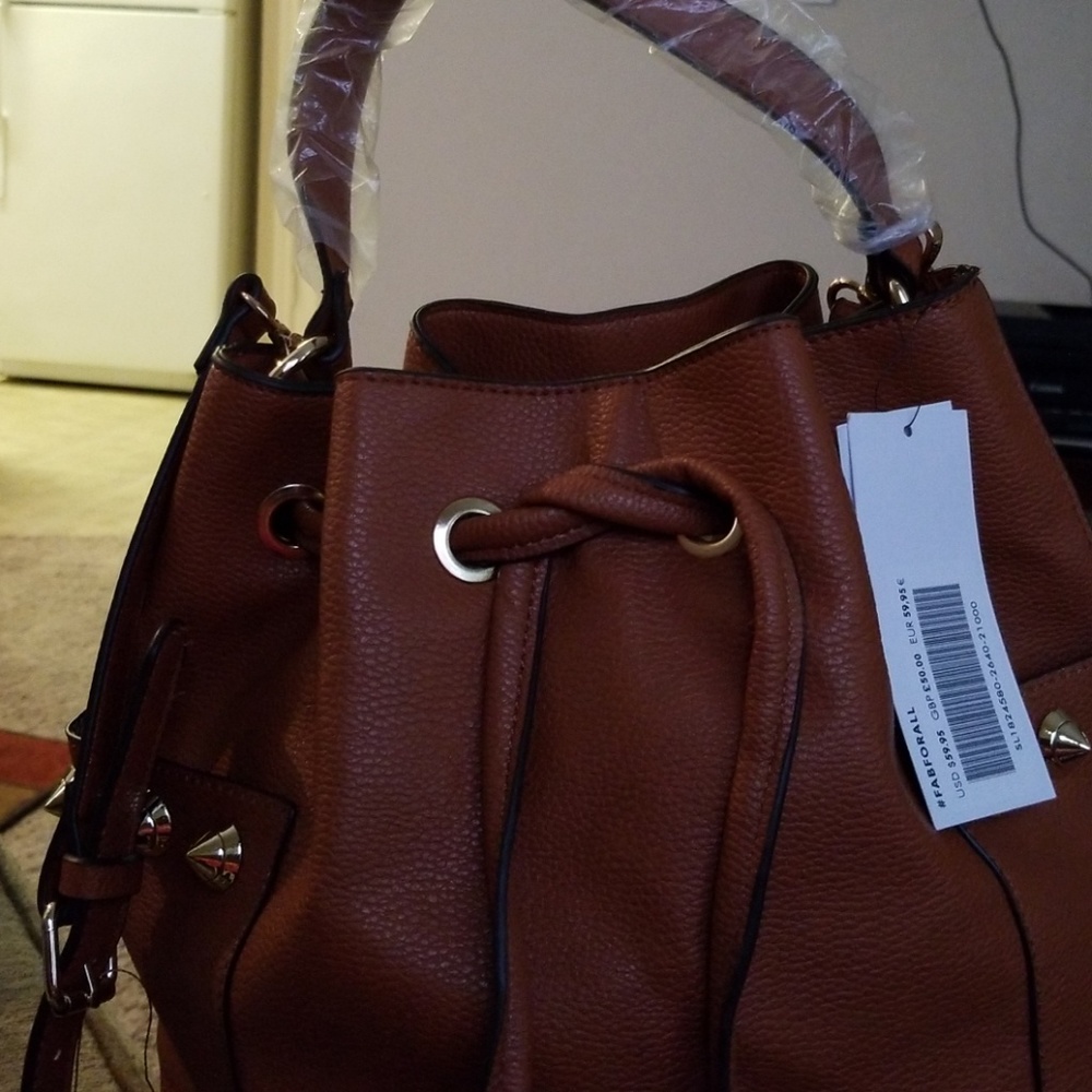 Handbag - Picture 2 of 5